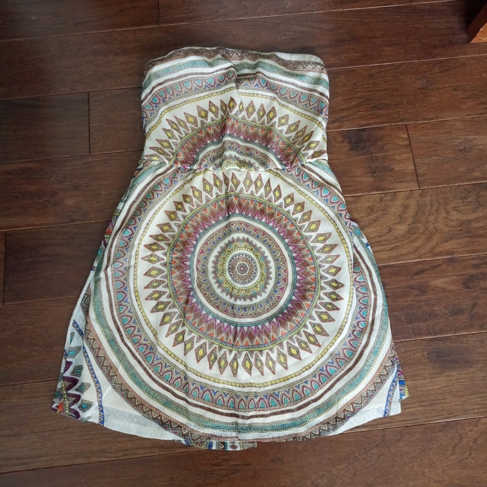 NWOT Boho strapless mini dress.